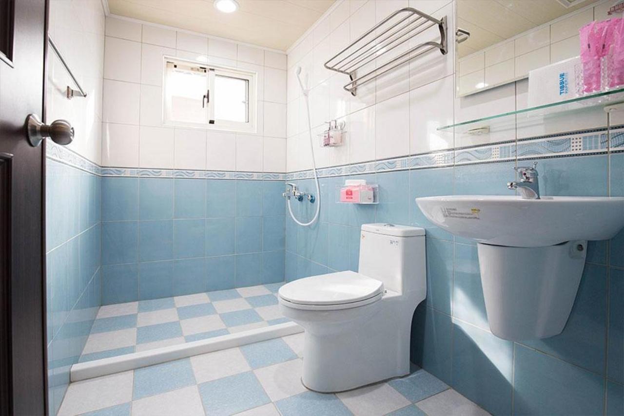 Xiaoliuqiu Happy House B&B מראה חיצוני תמונה
