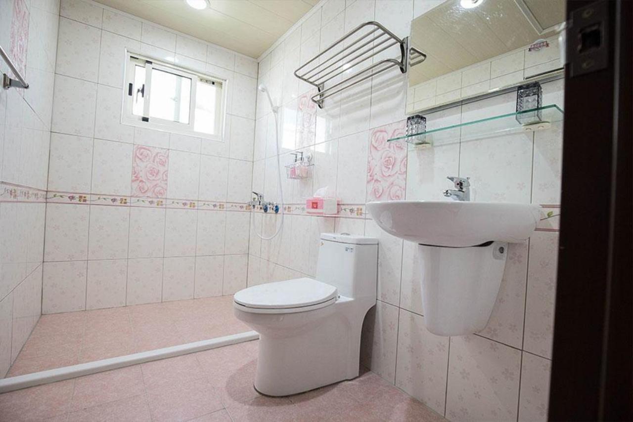 Xiaoliuqiu Happy House B&B מראה חיצוני תמונה