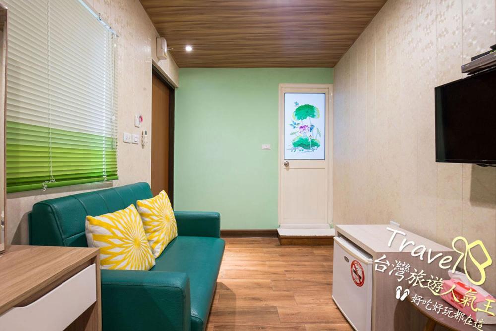 Xiaoliuqiu Happy House B&B מראה חיצוני תמונה